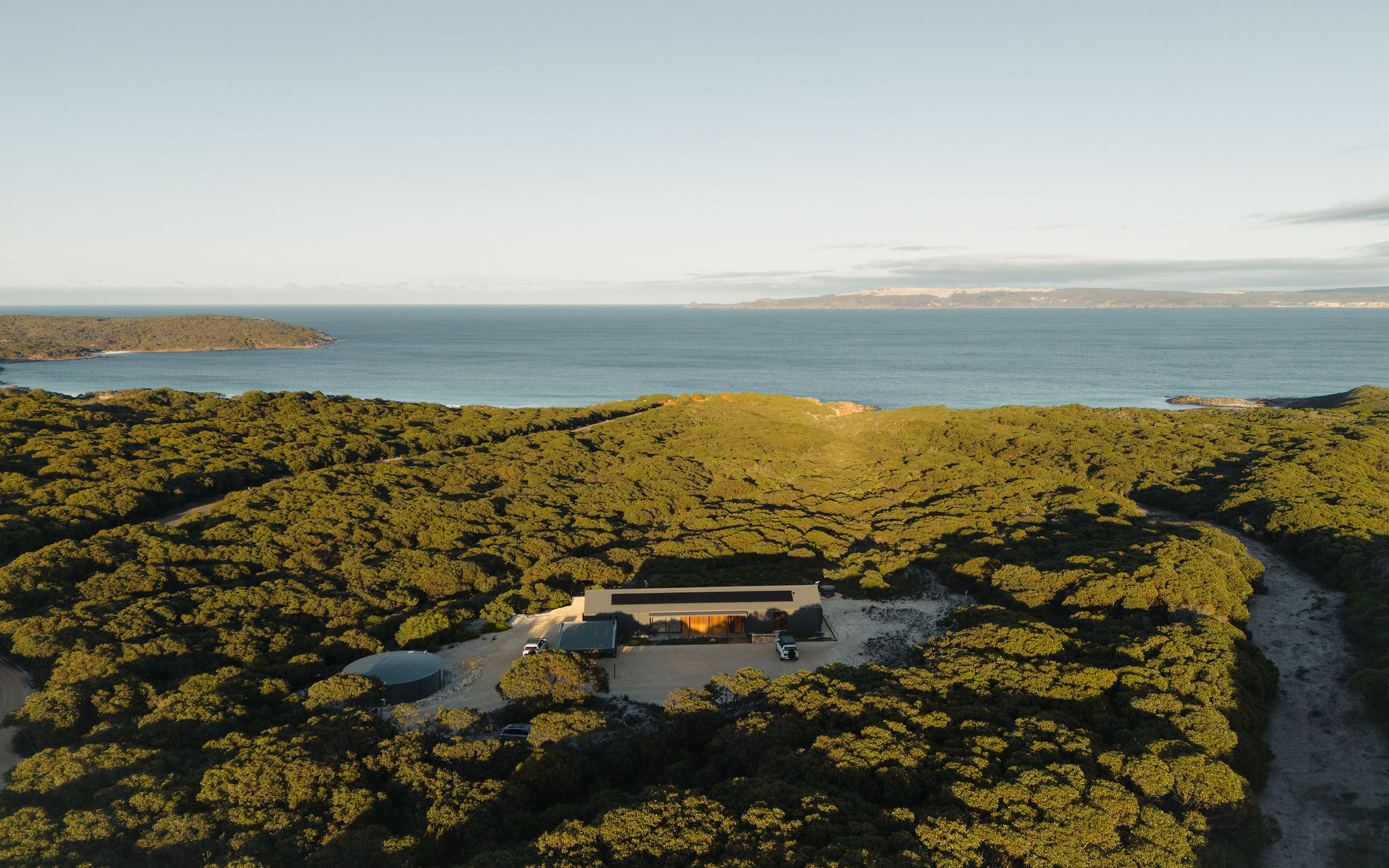 Native Dog Cabin in Bremer Bay, Western Australia